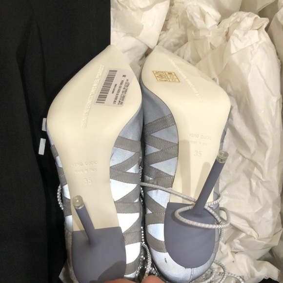 NEW IN BOX NIB Ben Taverniti Unravel Project Pump 35 5 Gray Blue Reflective Heel - Picture 5 of 10